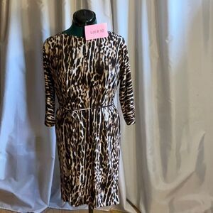 CHICOS shift style dress in size 1/medium in a wildlife motif